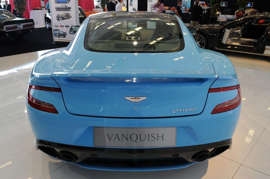  Aston Martin Vanquish 2012 года  (NA) (фото 29 из 182)